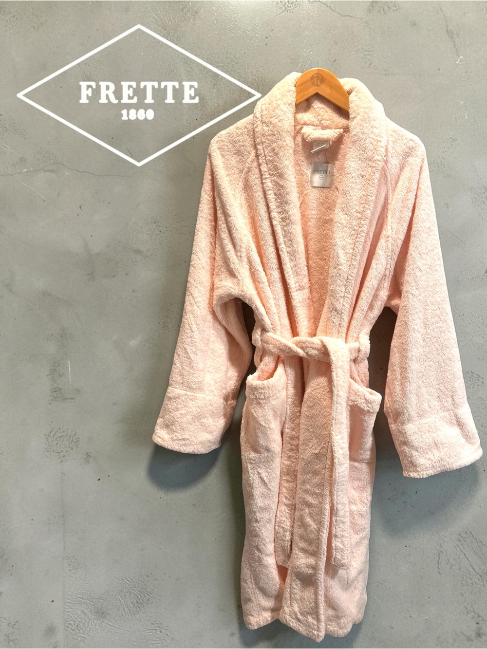 Frette Blush Rose 100% Turkish Terry Thick Bathrobe Size Small